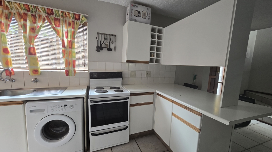 3 Bedroom Property for Sale in Garsfontein Gauteng