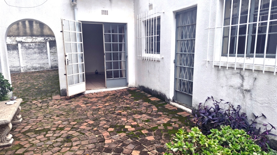 2 Bedroom Property for Sale in Auckland Park Gauteng