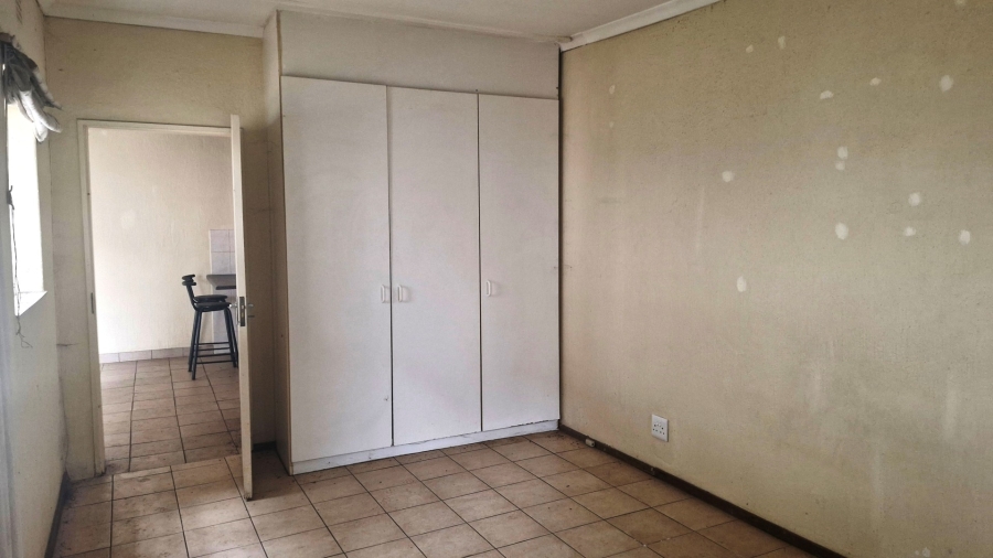 2 Bedroom Property for Sale in Auckland Park Gauteng