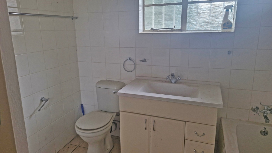 2 Bedroom Property for Sale in Auckland Park Gauteng