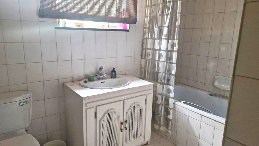2 Bedroom Property for Sale in Auckland Park Gauteng