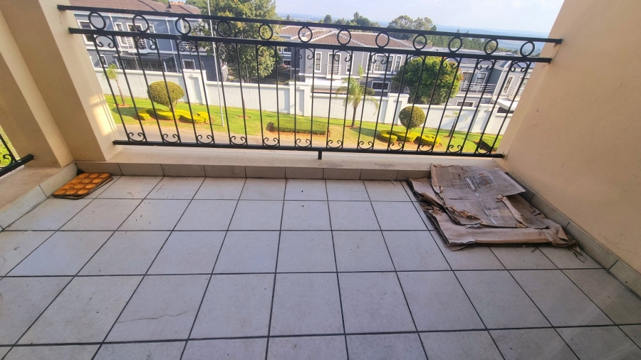 To Let 3 Bedroom Property for Rent in Halfway Gardens Gauteng