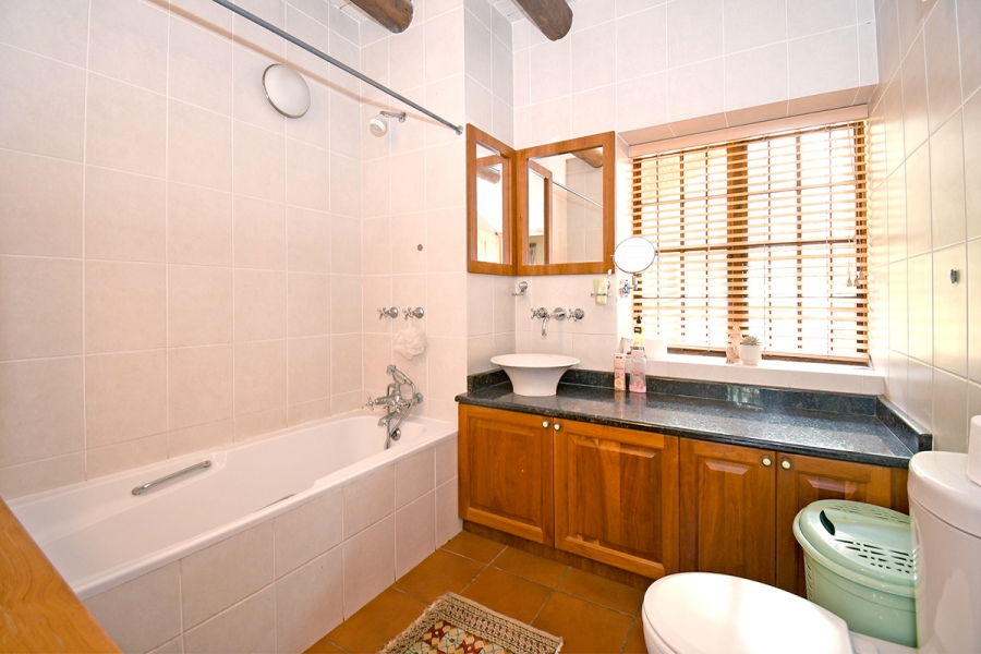 3 Bedroom Property for Sale in Chartwell Gauteng