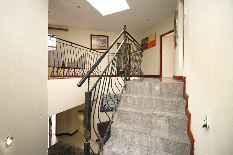 4 Bedroom Property for Sale in Kyalami Estates Gauteng