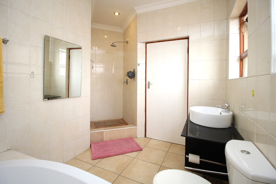 4 Bedroom Property for Sale in Kyalami Estates Gauteng