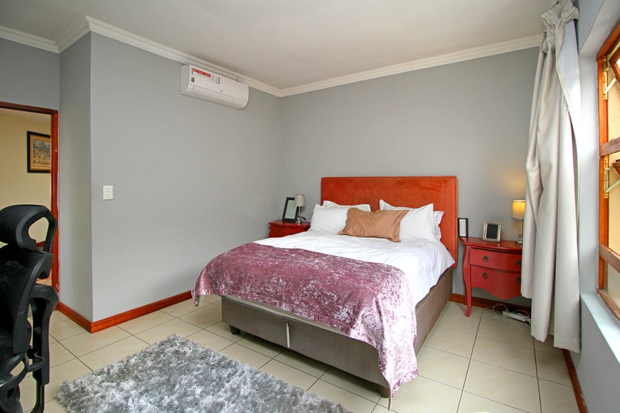 4 Bedroom Property for Sale in Kyalami Estates Gauteng