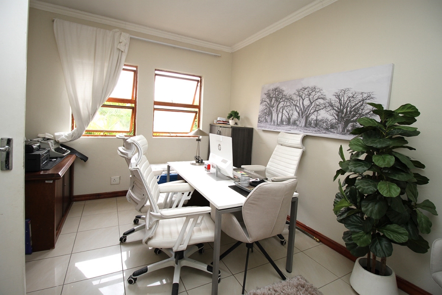 4 Bedroom Property for Sale in Kyalami Estates Gauteng