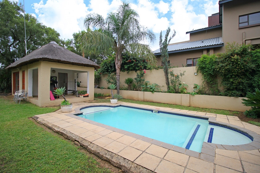 4 Bedroom Property for Sale in Kyalami Estates Gauteng