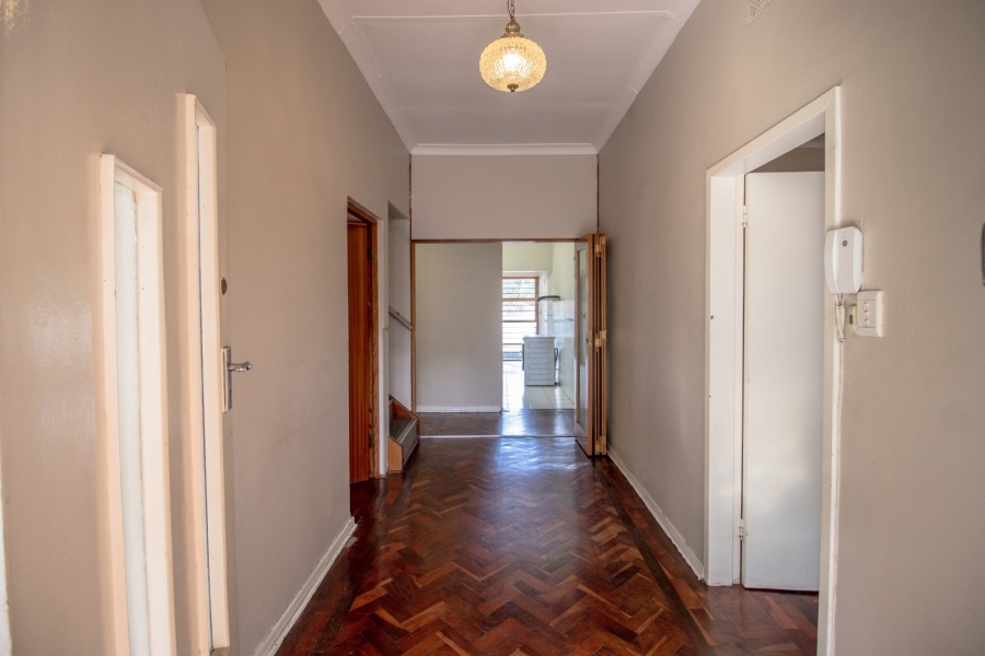 6 Bedroom Property for Sale in Greenside Gauteng
