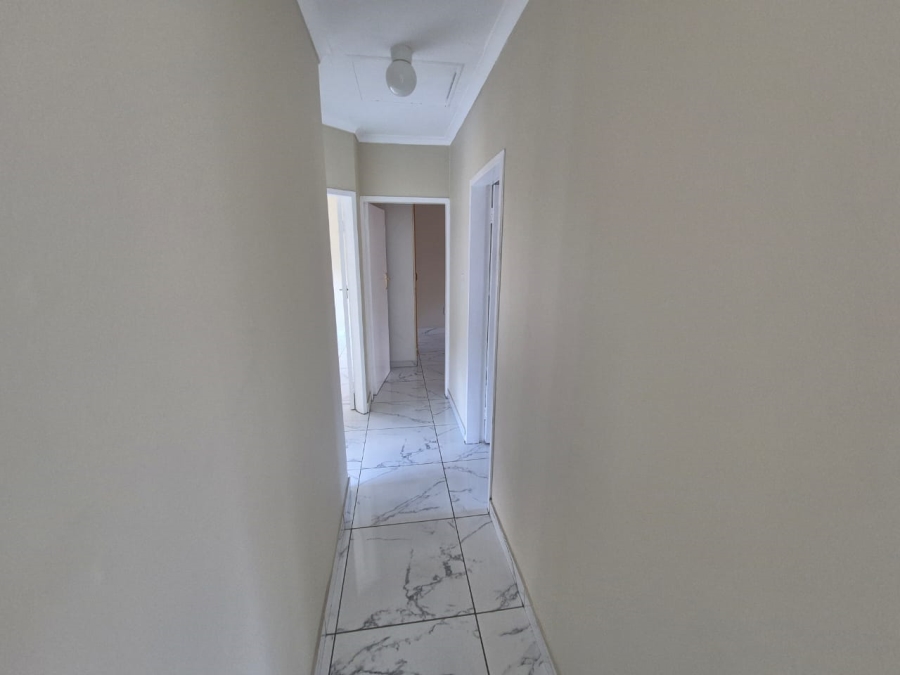 3 Bedroom Property for Sale in Annlin Gauteng