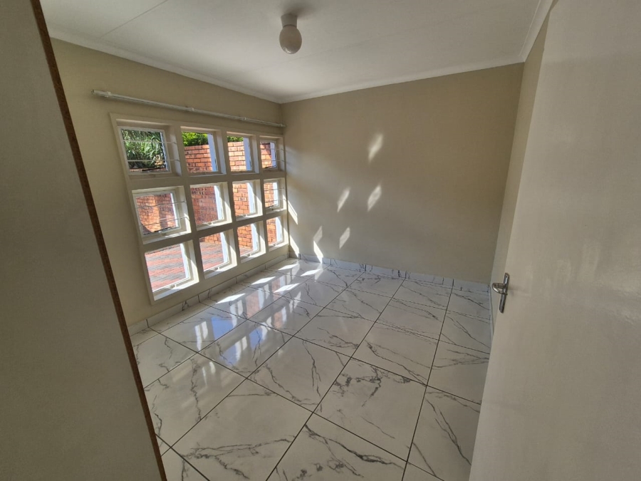 3 Bedroom Property for Sale in Annlin Gauteng