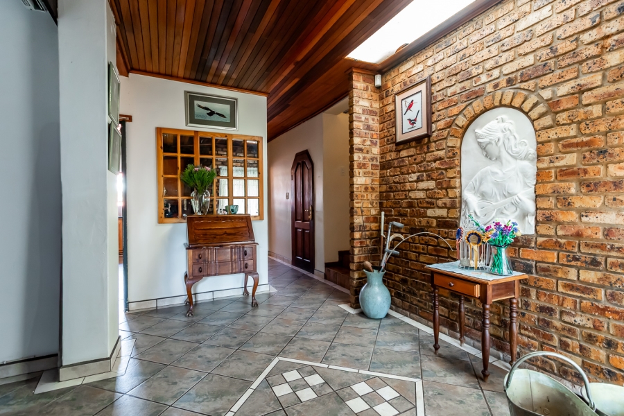 4 Bedroom Property for Sale in Wonderboom South Gauteng