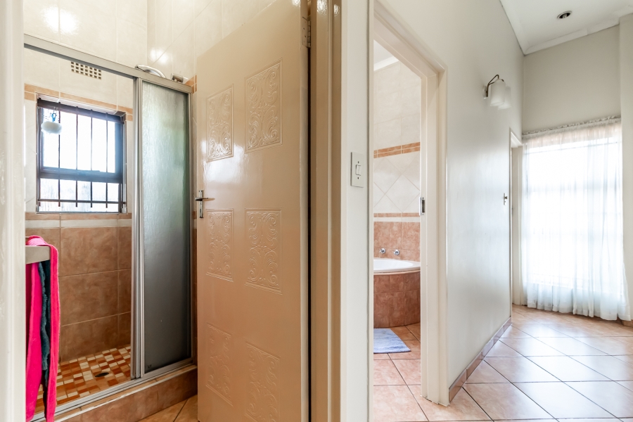 4 Bedroom Property for Sale in Wonderboom South Gauteng