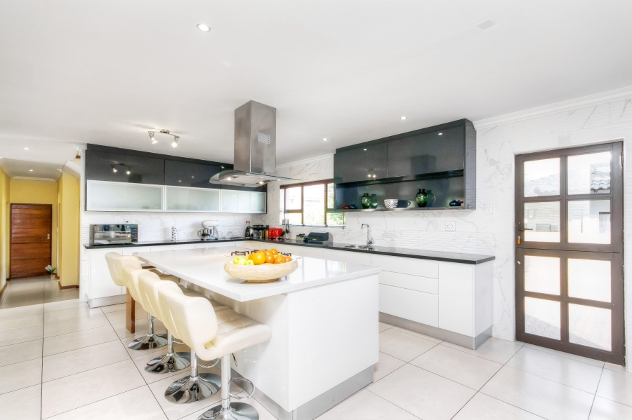 5 Bedroom Property for Sale in Kyalami Gauteng