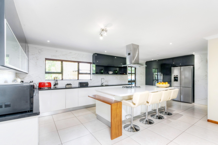 5 Bedroom Property for Sale in Kyalami Gauteng