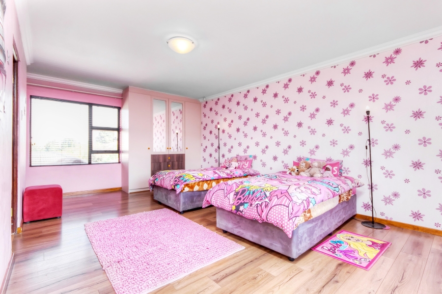 5 Bedroom Property for Sale in Kyalami Gauteng