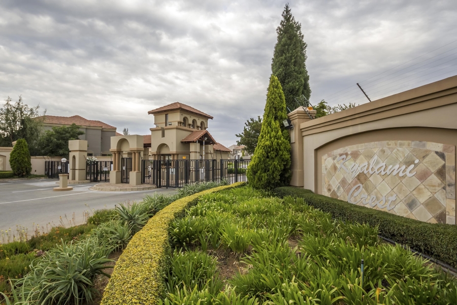 5 Bedroom Property for Sale in Kyalami Gauteng