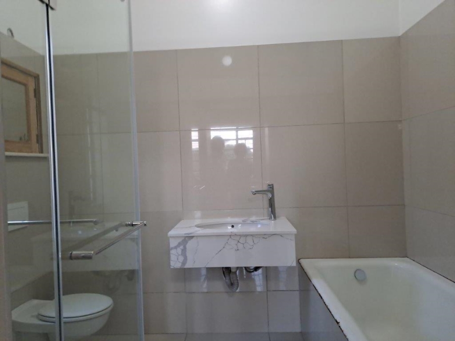 3 Bedroom Property for Sale in Fairwood Gauteng