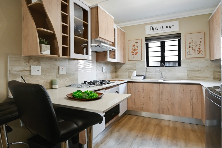 2 Bedroom Property for Sale in Kameeldrift East Gauteng