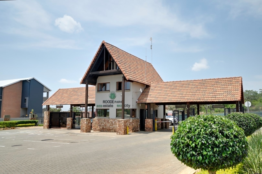 2 Bedroom Property for Sale in Kameeldrift East Gauteng
