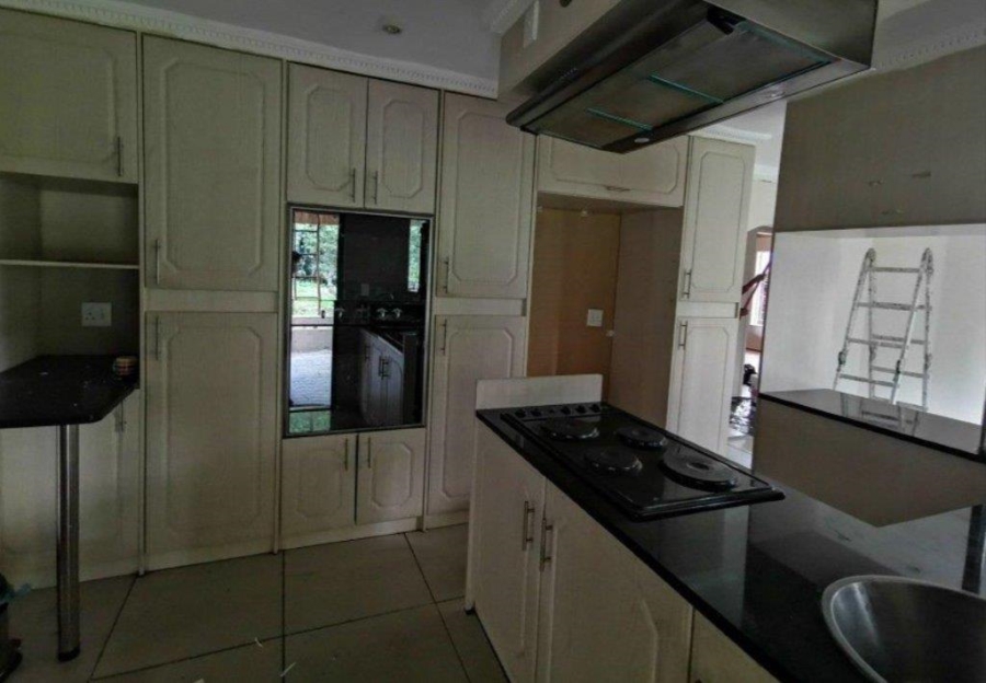 4 Bedroom Property for Sale in Marais Steyn Park Gauteng