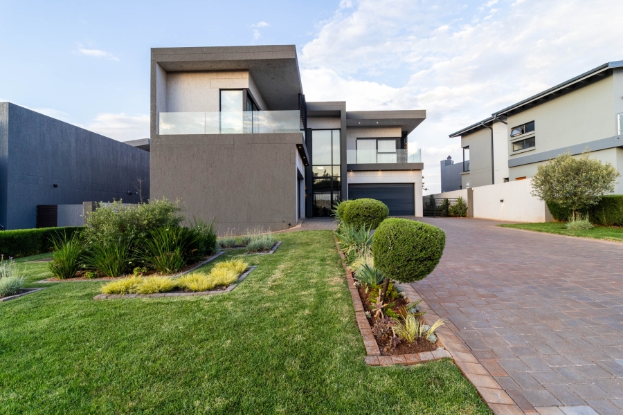5 Bedroom Property for Sale in Eye of Africa Gauteng