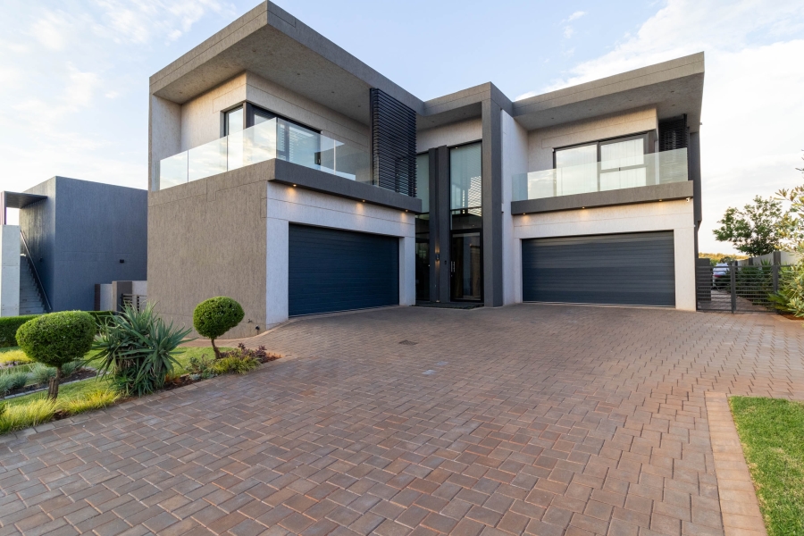 5 Bedroom Property for Sale in Eye of Africa Gauteng