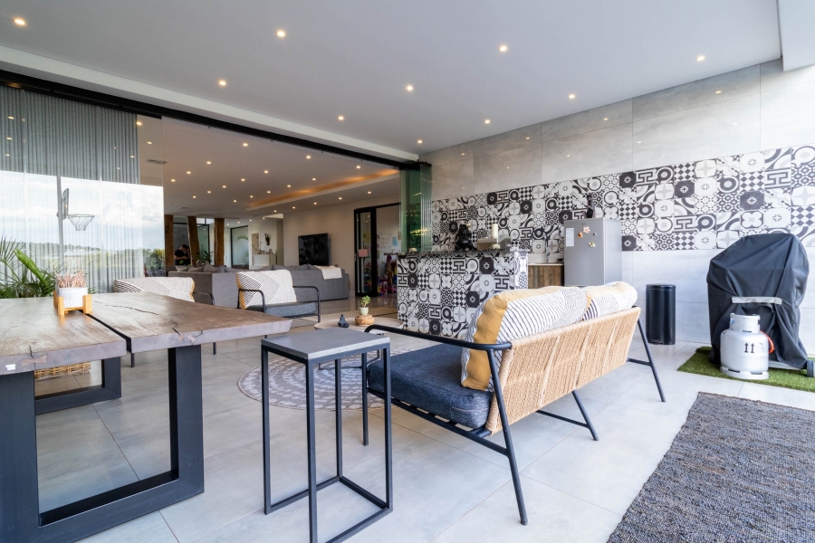 5 Bedroom Property for Sale in Eye of Africa Gauteng