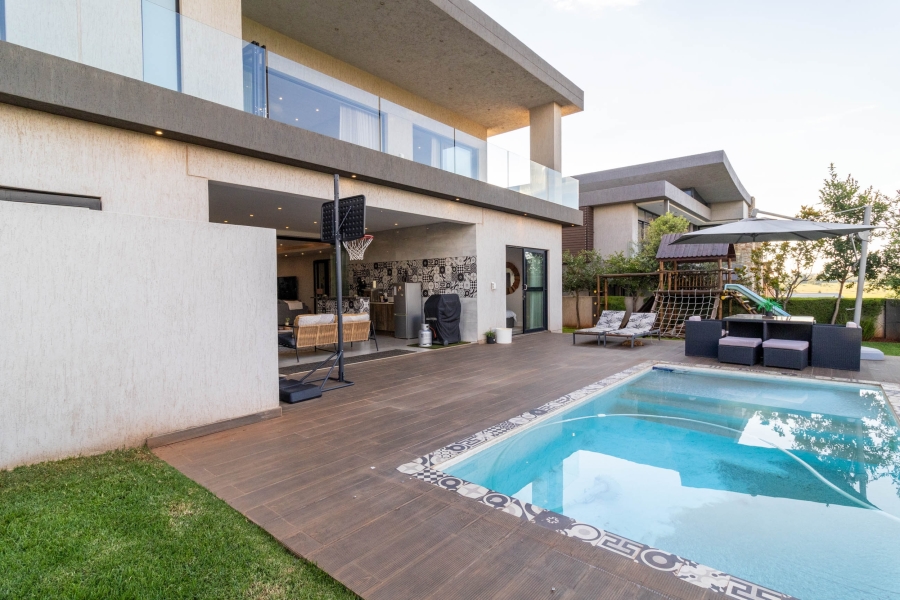 5 Bedroom Property for Sale in Eye of Africa Gauteng