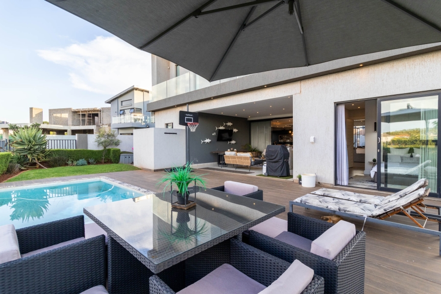 5 Bedroom Property for Sale in Eye of Africa Gauteng