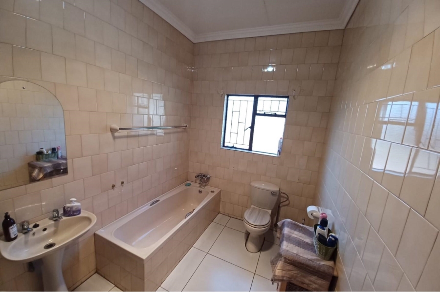 4 Bedroom Property for Sale in Dalview Gauteng