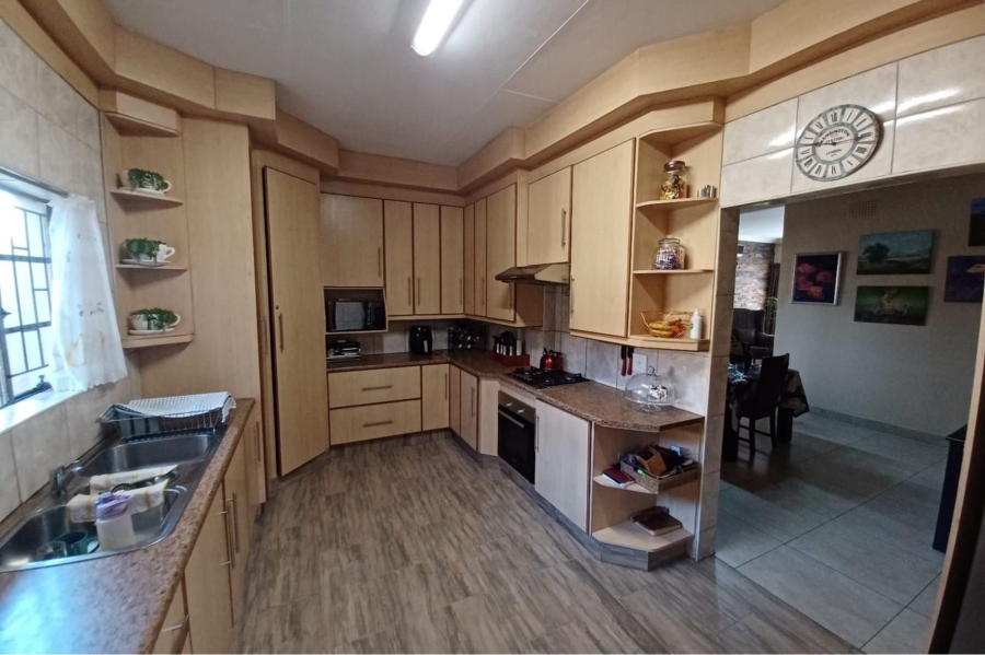 4 Bedroom Property for Sale in Dalview Gauteng