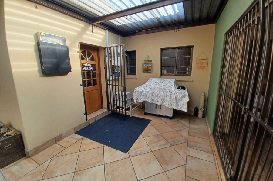 4 Bedroom Property for Sale in Dalview Gauteng