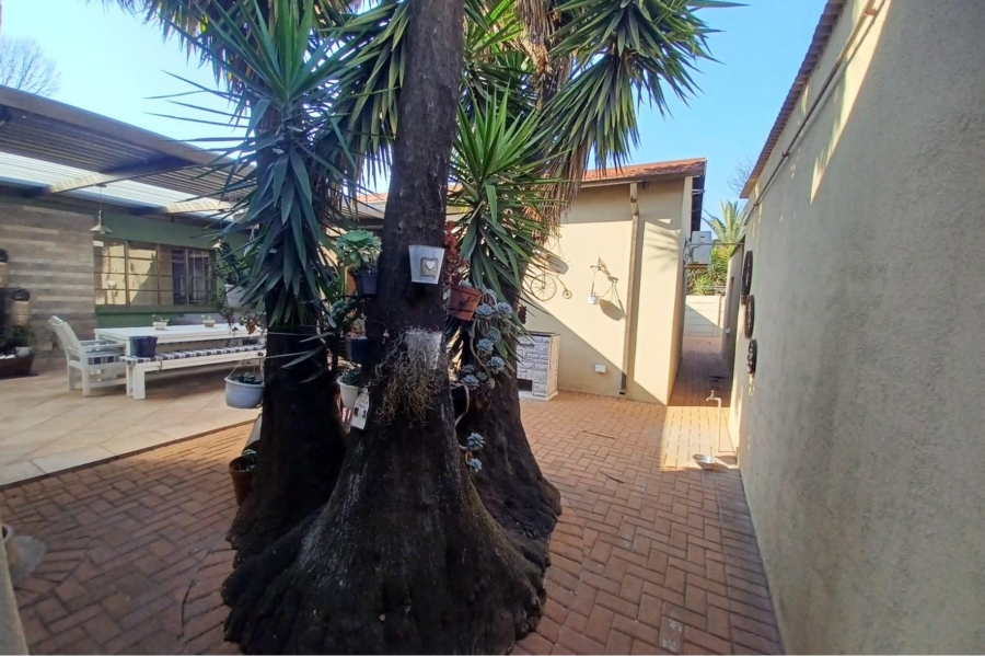 4 Bedroom Property for Sale in Dalview Gauteng