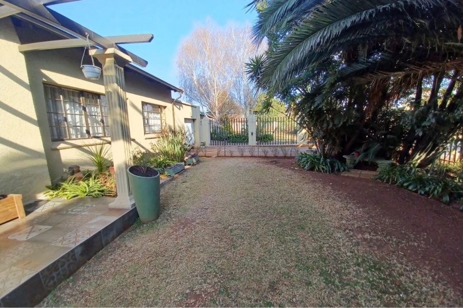 4 Bedroom Property for Sale in Dalview Gauteng