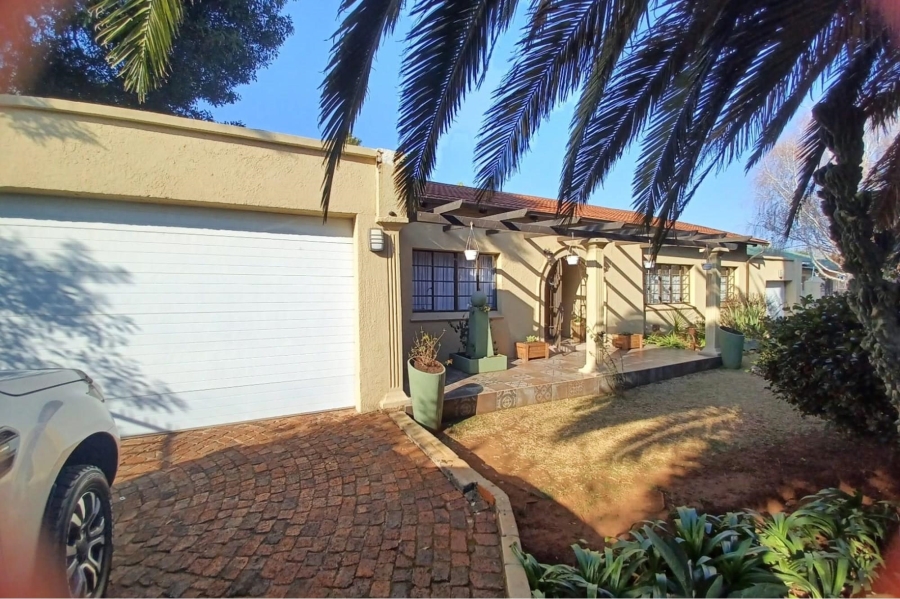 4 Bedroom Property for Sale in Dalview Gauteng