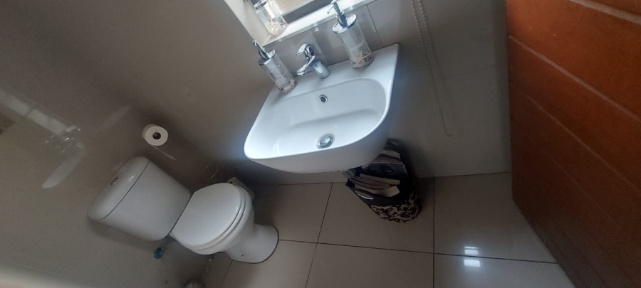 4 Bedroom Property for Sale in Pomona Gauteng
