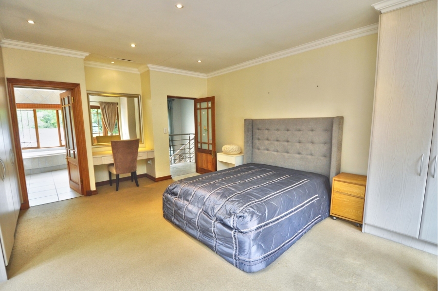 To Let 6 Bedroom Property for Rent in Morningside Ext 40 Gauteng