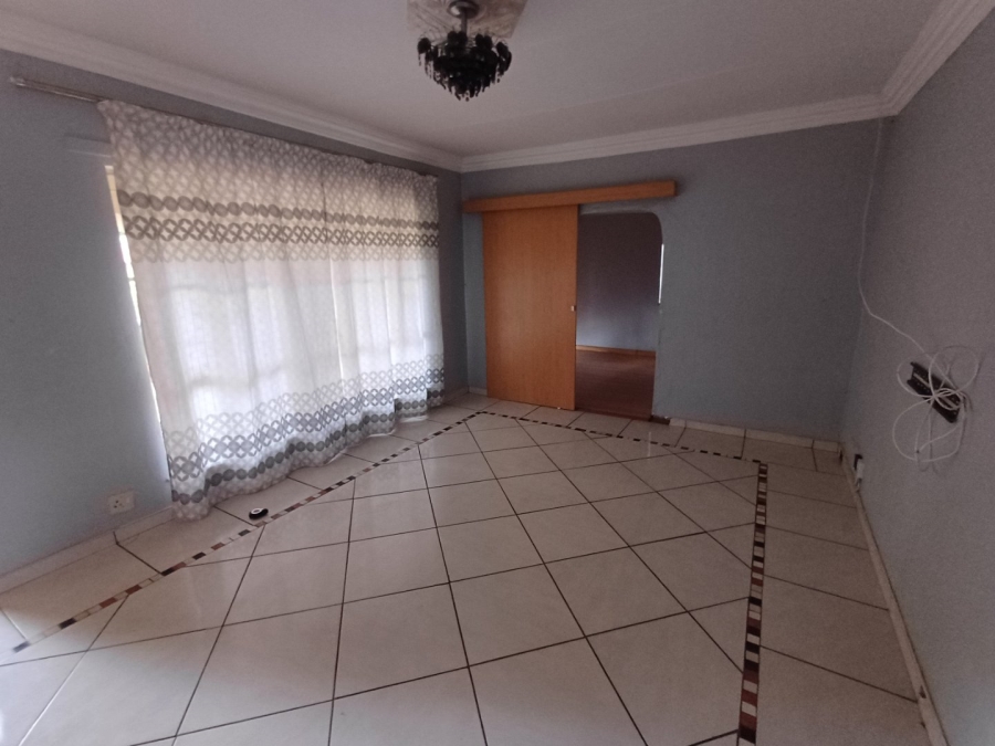3 Bedroom Property for Sale in Eldorette Gauteng