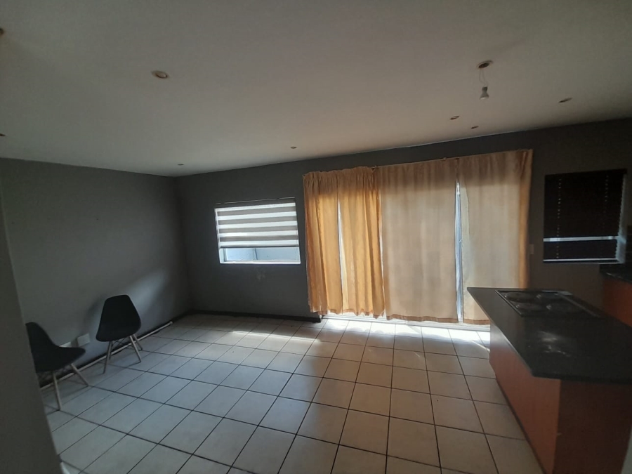 2 Bedroom Property for Sale in Pretoria North Gauteng