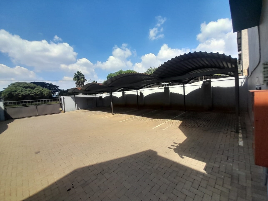 2 Bedroom Property for Sale in Pretoria North Gauteng