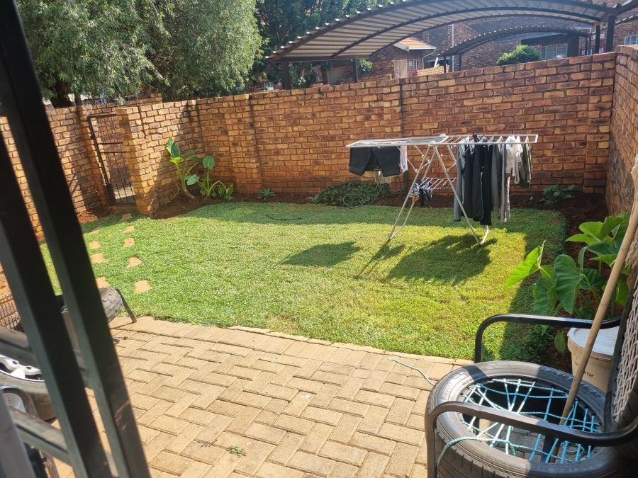 2 Bedroom Property for Sale in Clarina Gauteng