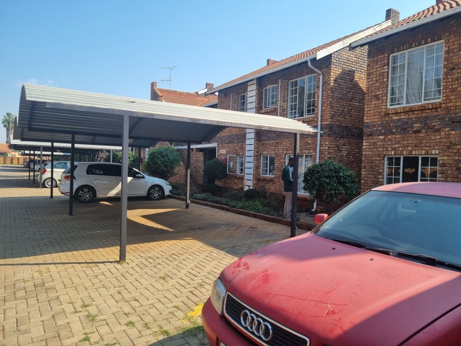 2 Bedroom Property for Sale in Clarina Gauteng