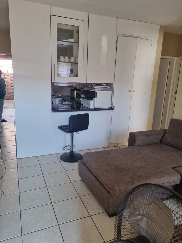 2 Bedroom Property for Sale in Clarina Gauteng