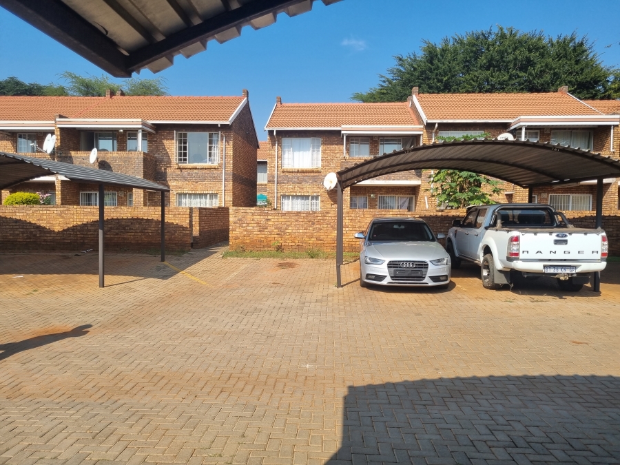 2 Bedroom Property for Sale in Clarina Gauteng