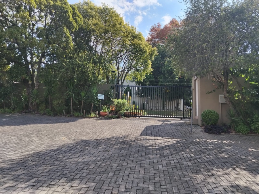 To Let 1 Bedroom Property for Rent in Edenburg Gauteng
