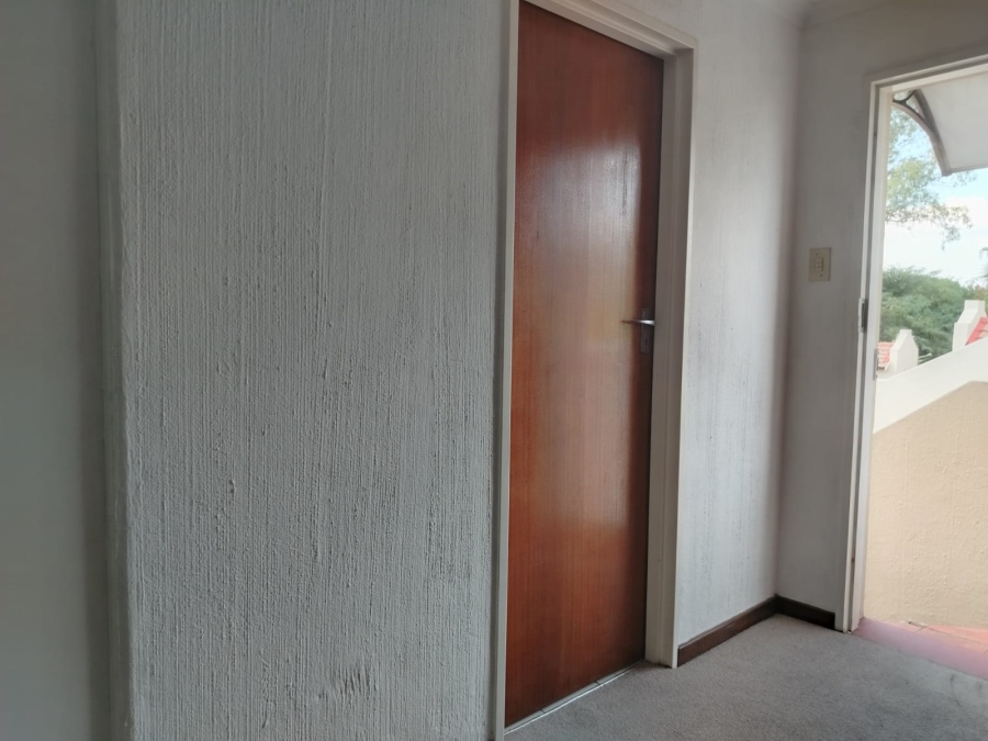 To Let 1 Bedroom Property for Rent in Edenburg Gauteng
