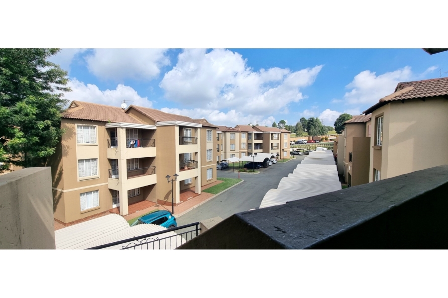 2 Bedroom Property for Sale in Meredale Gauteng