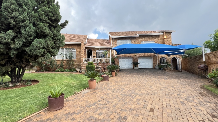 3 Bedroom Property for Sale in Greenhills Ext 3 Gauteng