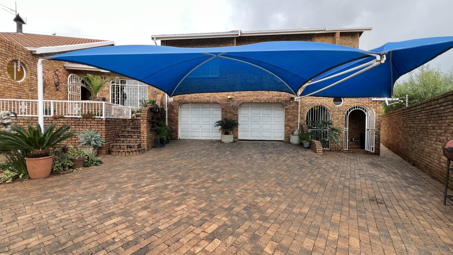 3 Bedroom Property for Sale in Greenhills Ext 3 Gauteng